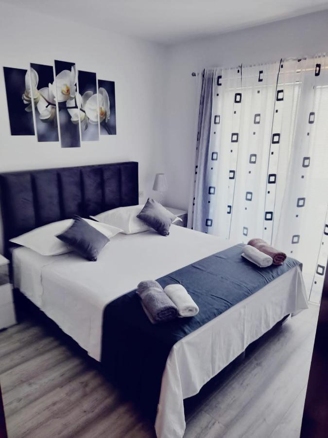 Apartman Lucy Apartment Хвар Екстериор снимка